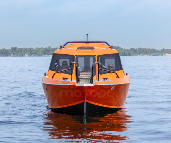 Катер VOYAGER LongCabin (Такси), оранжевый
