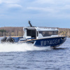 Катер VOYAGER 850 Cabin Twin, синий