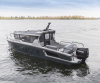 Катер VOYAGER 850 Cabin, темно-серый металлик	
