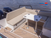 Катер VOYAGER 980 Cabin