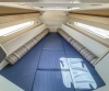 Катер VOYAGER 850 Cabin Twin, синий