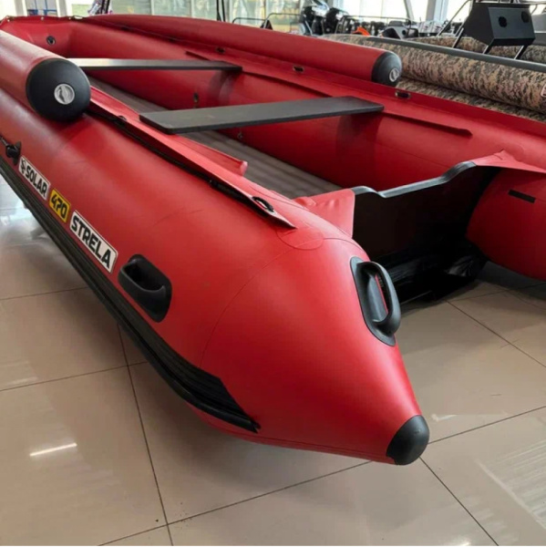 Лодка пвх SOLAR 470 Strela Jet Tunnel с фальшбортом, красный