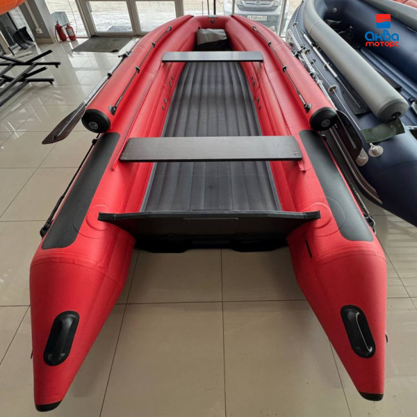 Лодка пвх SOLAR 470 Caravan Super Jet Tunnel с фальшбортом, красный